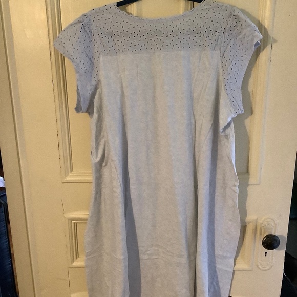 Blue/grey Nightgown XL - Picture 2 of 4